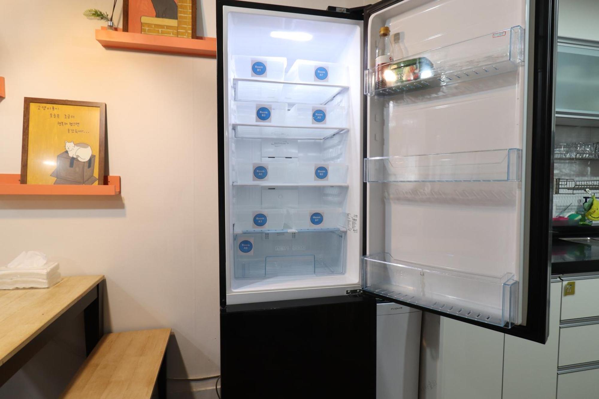 Just4U Guesthouse Сеул Екстериор снимка